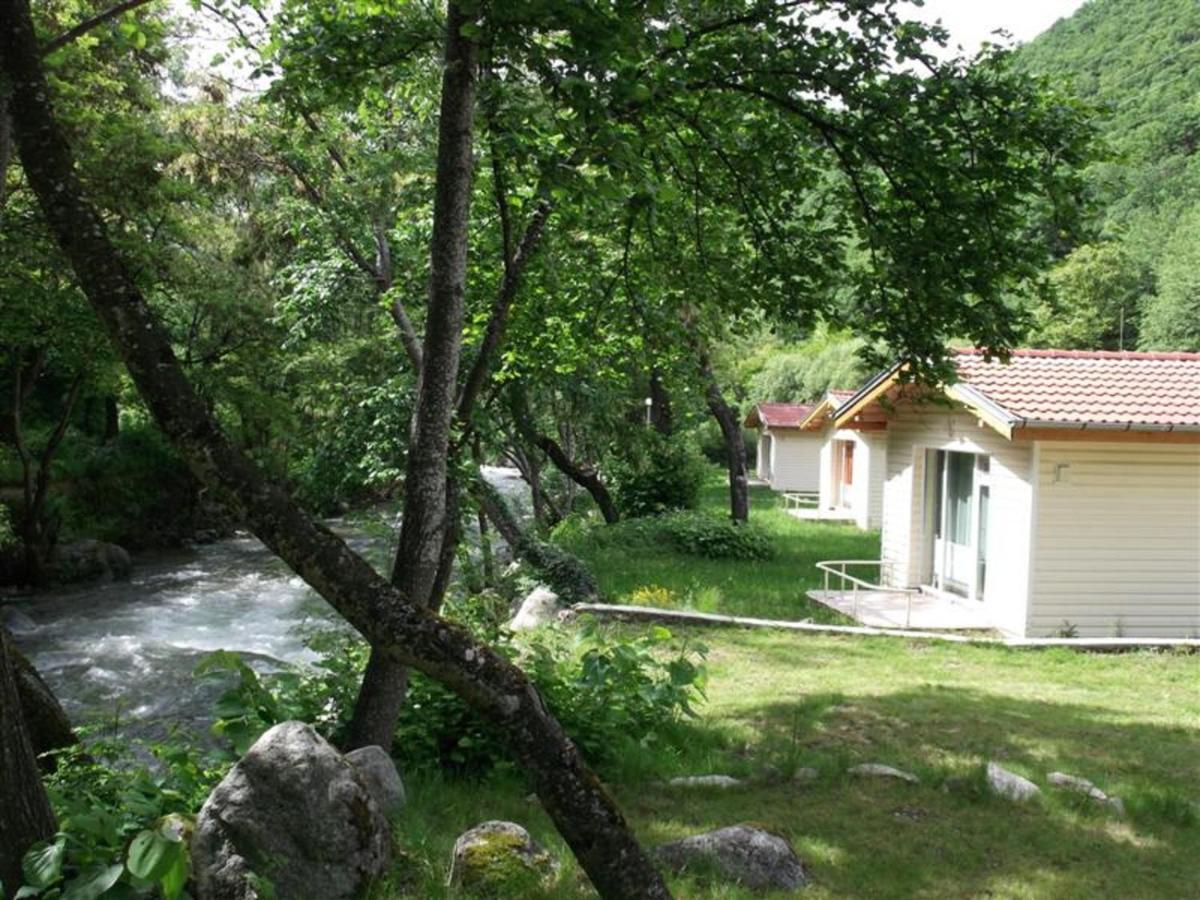 Hotel Valdis Pastra ภายนอก รูปภาพ